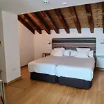 Hotel Simon